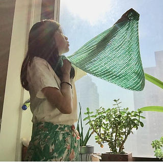 Ocean Waves Shawl: Free Crochet Pattern